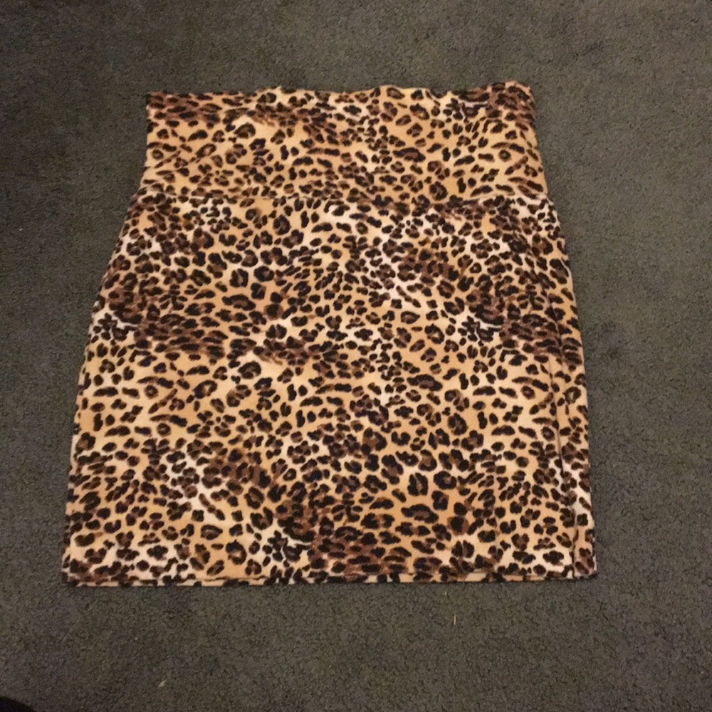 Mini skirt.